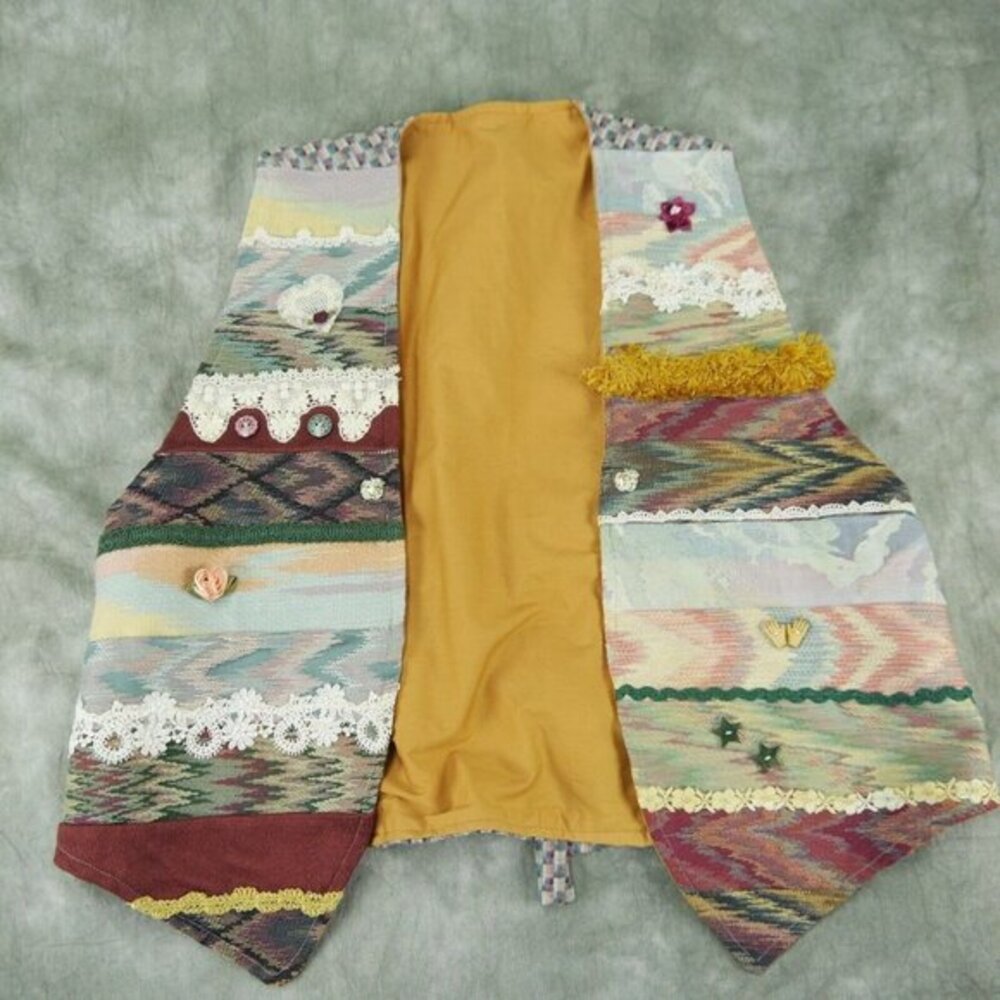 EUC Unbranded VINTAGE Multicolor ADORNED PATCHWORK VEST Women's Size L* vtg 8667